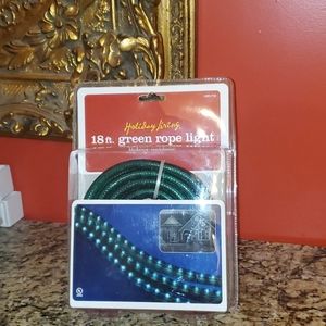 *0611 Holiday Living 18' I/O Green Rope Light